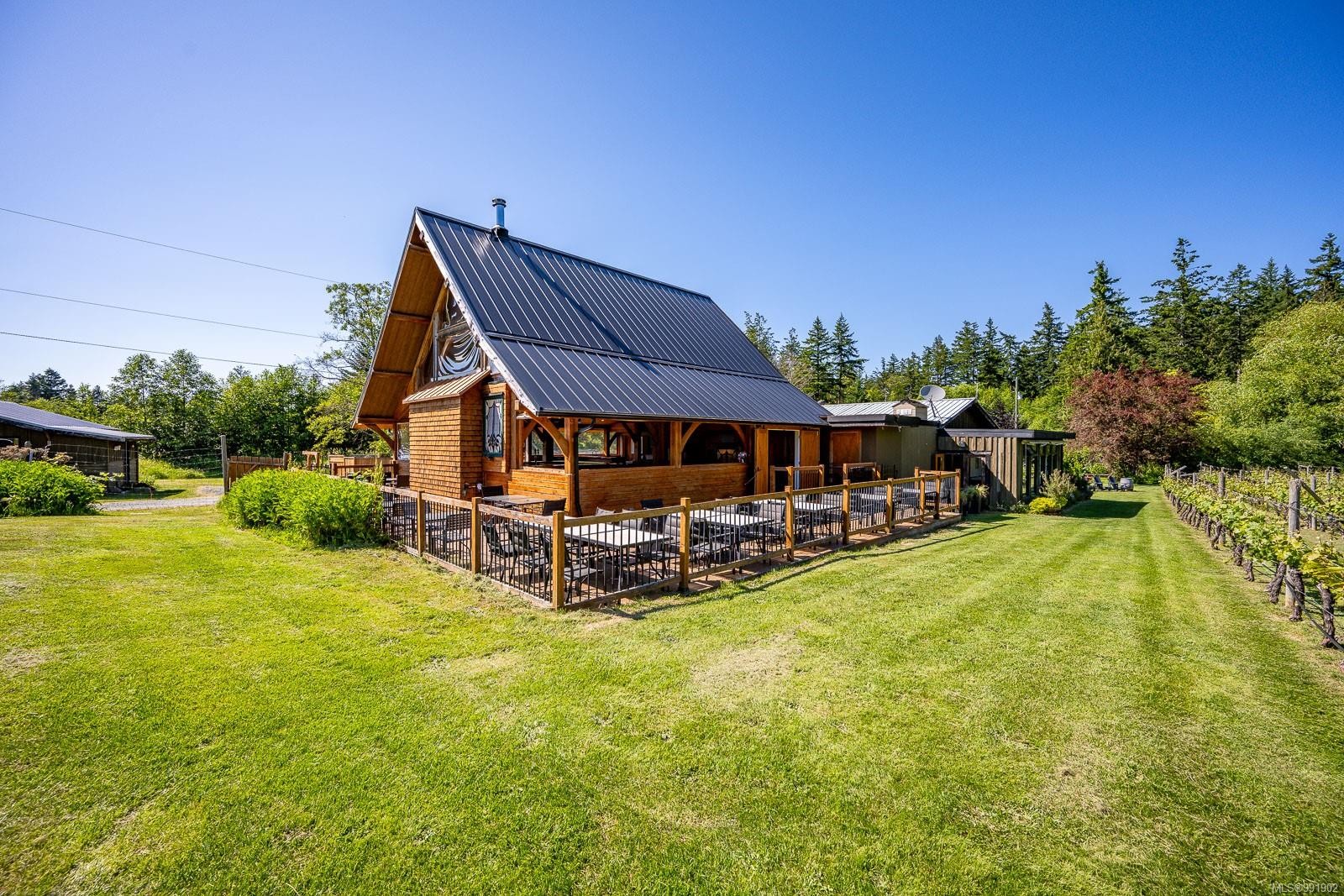 









1885


Central

Rd,
Hornby Island,




BC
V0R 1Z0

