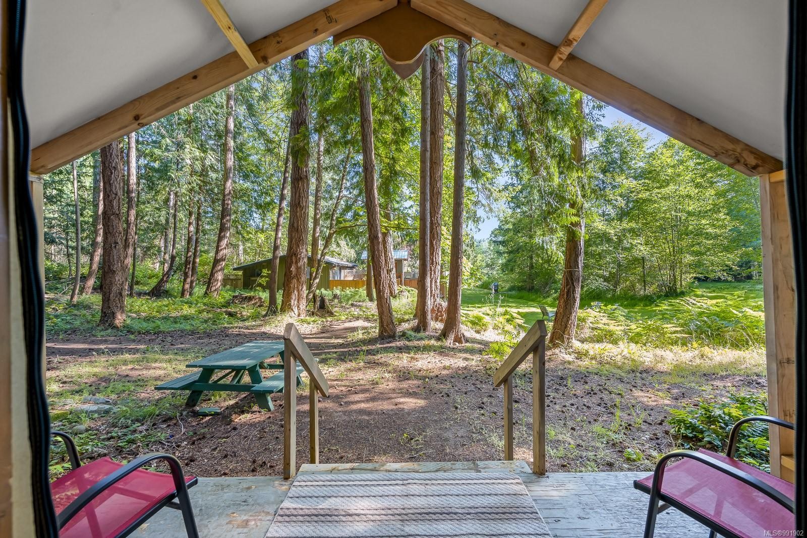 









1885


Central

Rd,
Hornby Island,




BC
V0R 1Z0

