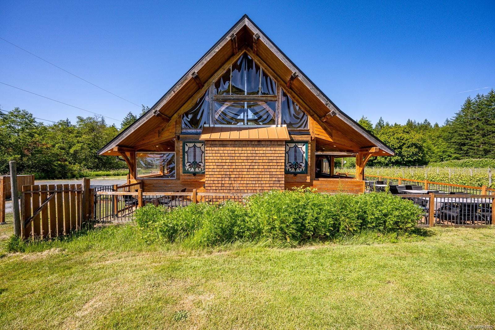 









1885


Central

Rd,
Hornby Island,




BC
V0R 1Z0

