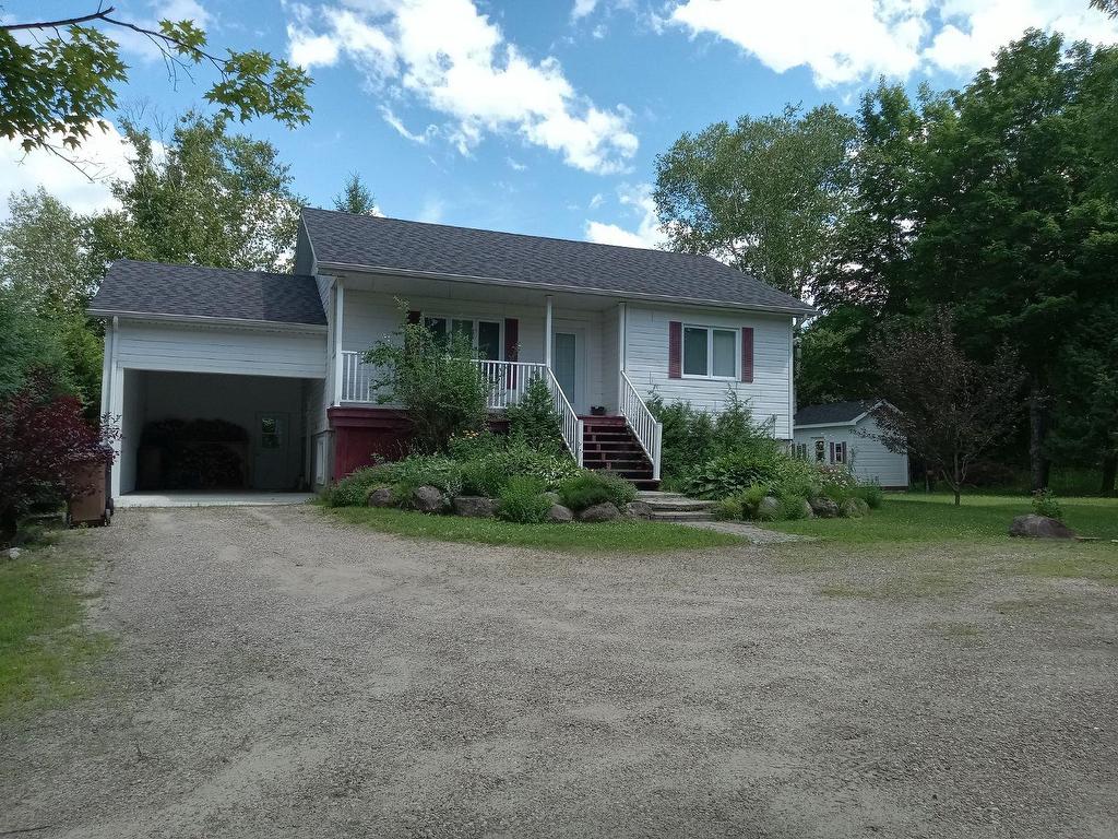 









155

 - A


Route 323

,
Brébeuf,




QC
J0T1B0

