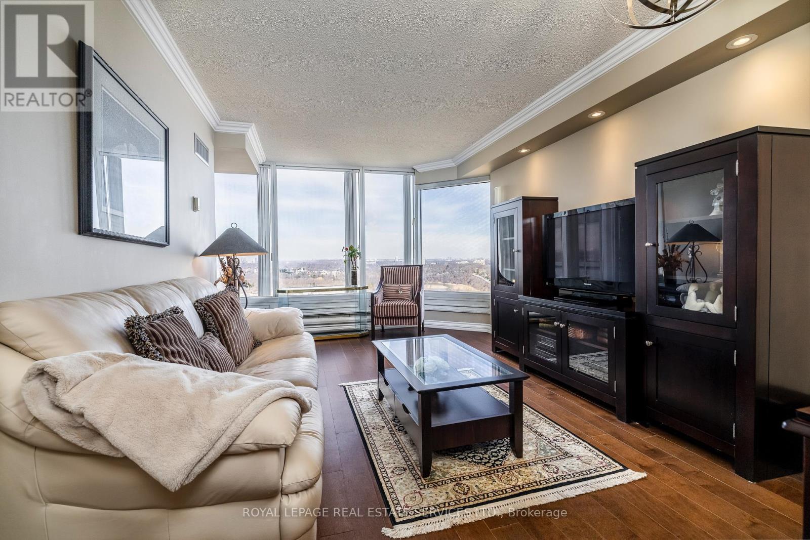 












2812 - 1 PALACE PIER COURT

,
Toronto,




Ontario
M8V3W9

