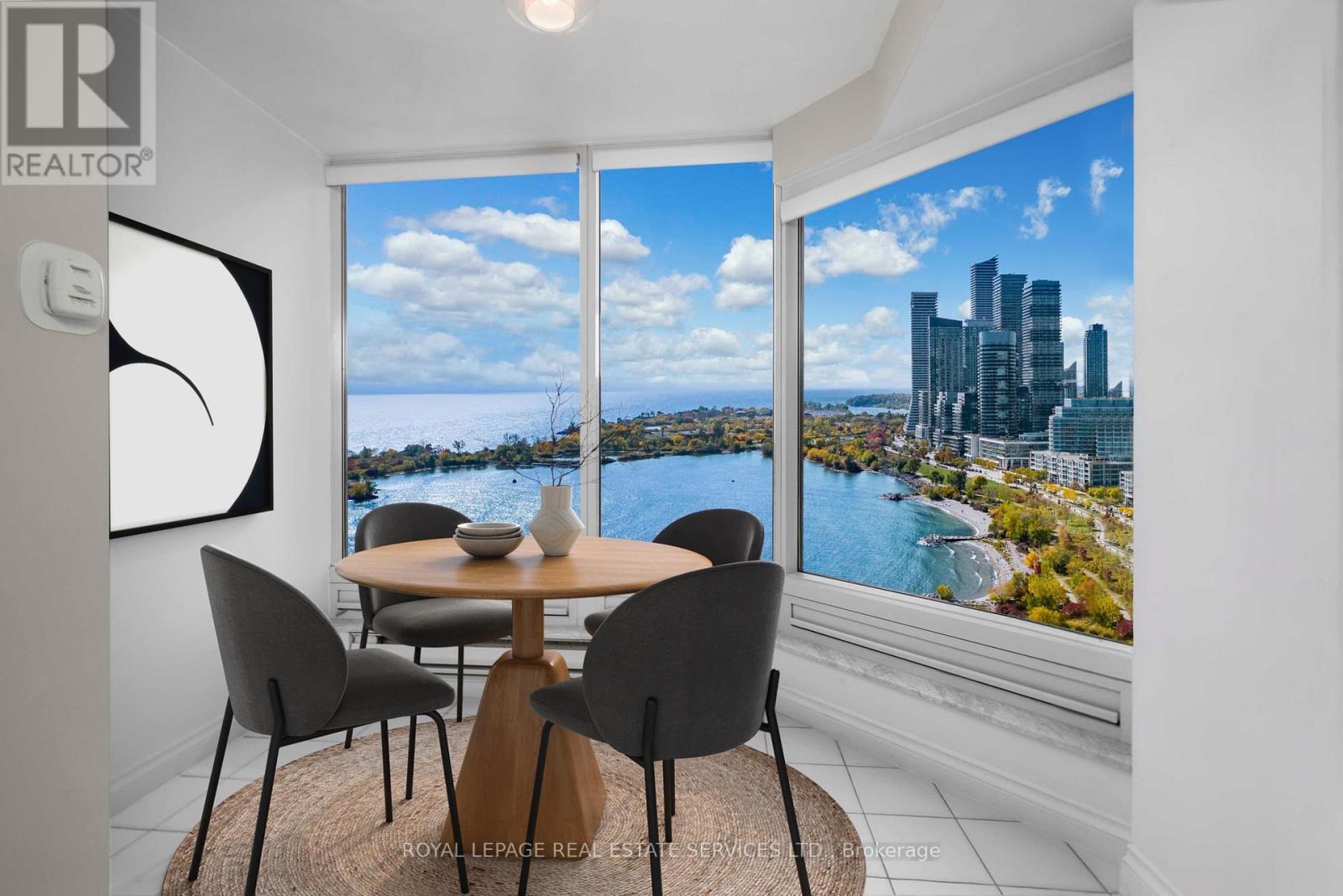 












2104 - 1 PALACE PIER COURT

,
Toronto,




Ontario
M8V3W9


