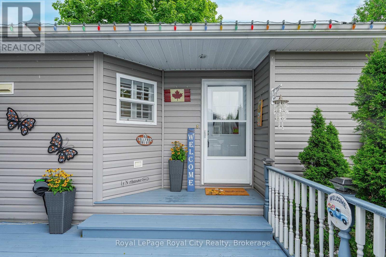 












40 BULLFROG DRIVE

,
Puslinch,




Ontario
N0B2J0


