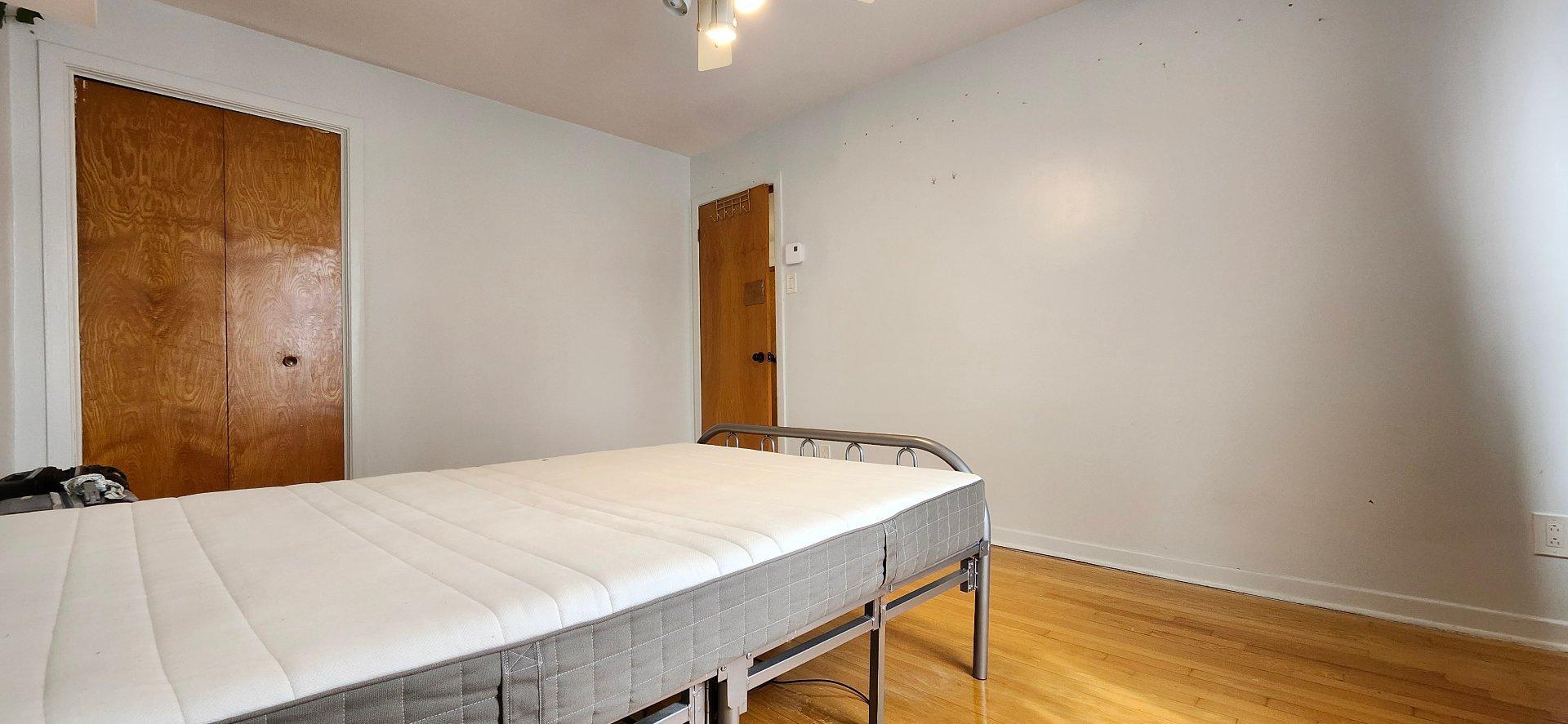 









6075


Rue Rina-Lasnier

,
Montréal (Saint-Léonard),




QC
H1T1R5

