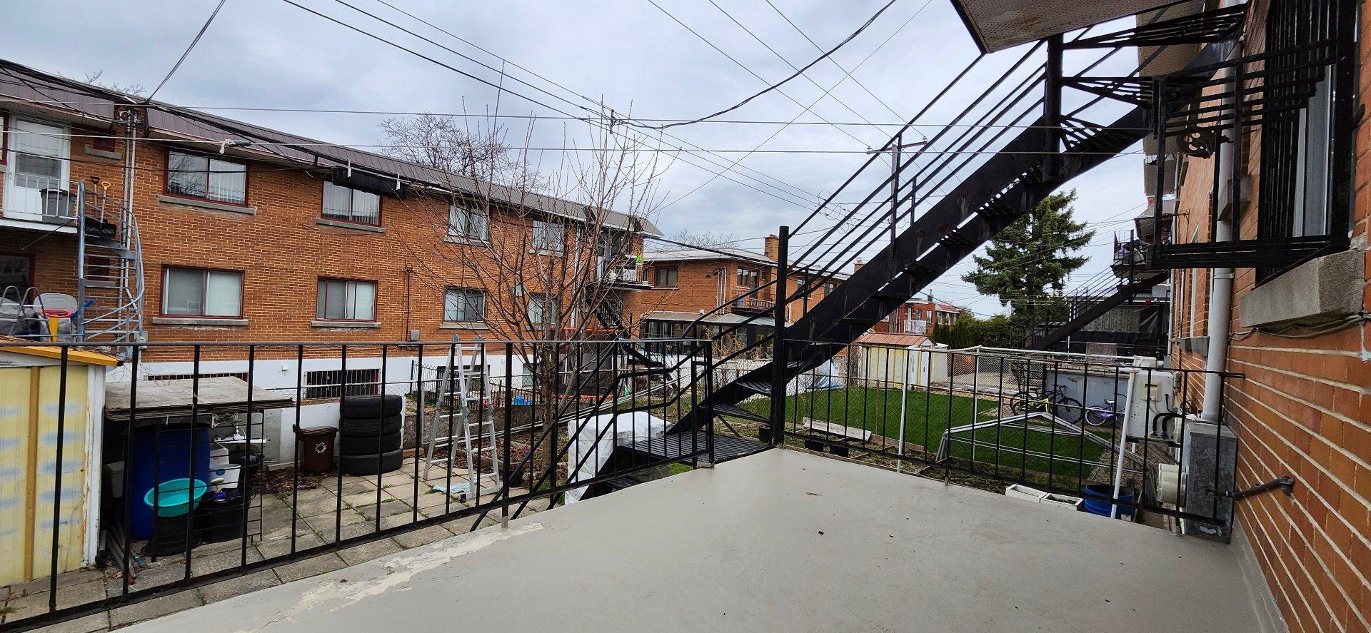 









6075


Rue Rina-Lasnier

,
Montréal (Saint-Léonard),




QC
H1T1R5

