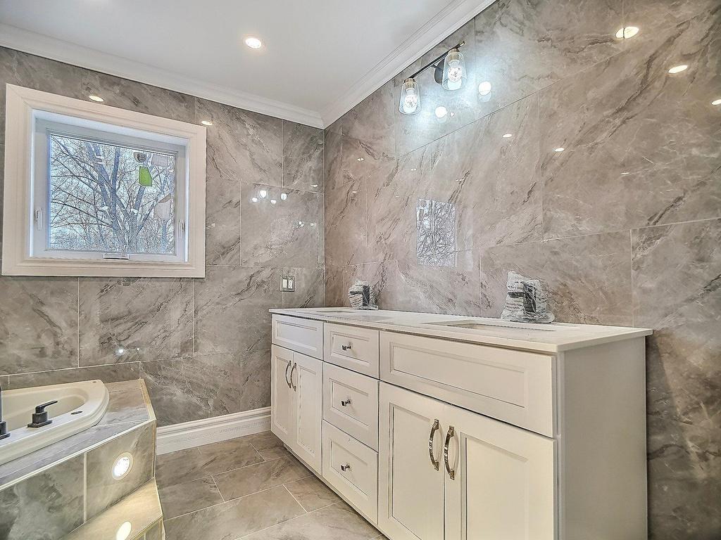 









25


Rue Campeau

,
Gatineau (Gatineau),




QC
J8P2K7

