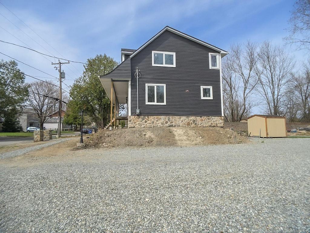 









25


Rue Campeau

,
Gatineau (Gatineau),




QC
J8P2K7

