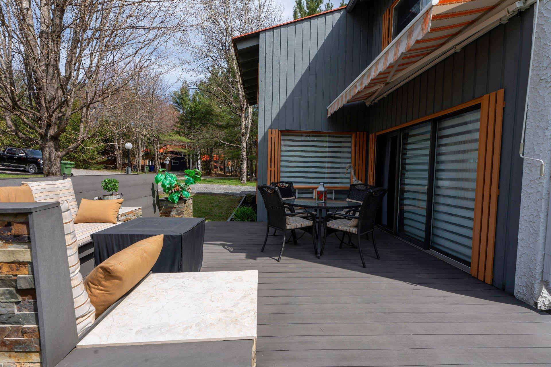 









105


Rue des Chênes

,
Orford,




QC
J1X7A6

