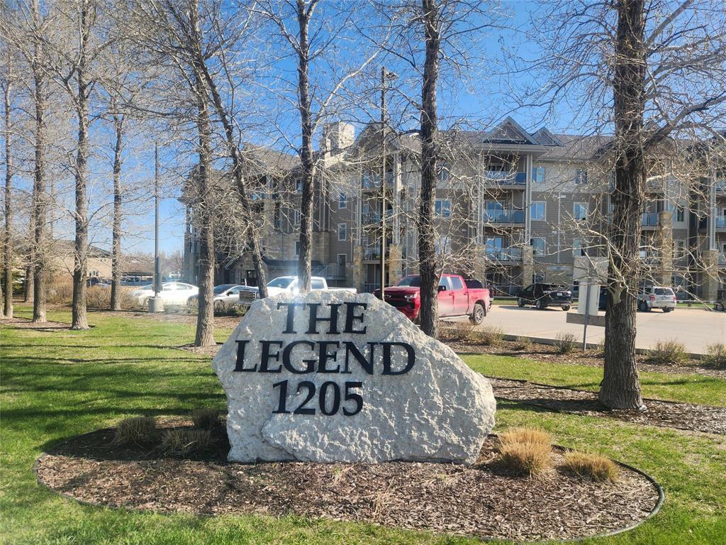












131 1205 St Anne's Road

,
Winnipeg,




Manitoba
R3N0C5

