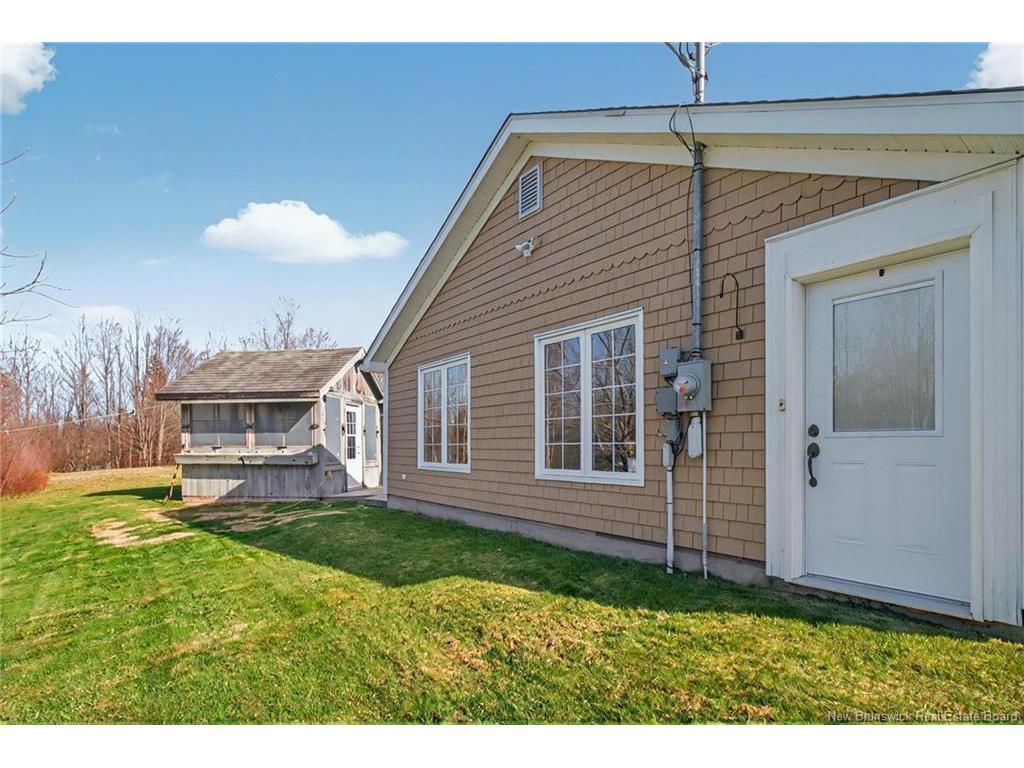 









1937


Melanson

RD,
Lakeville,




NB
E1H 2C6

