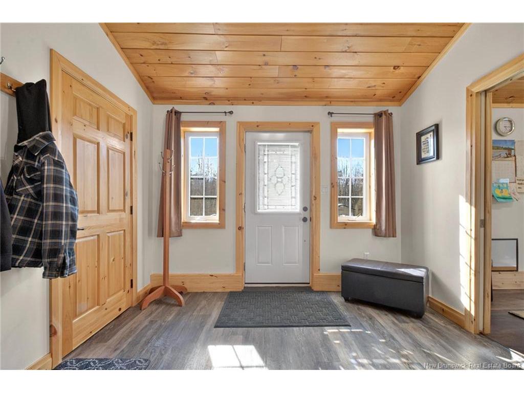 









1937


Melanson

RD,
Lakeville,




NB
E1H 2C6

