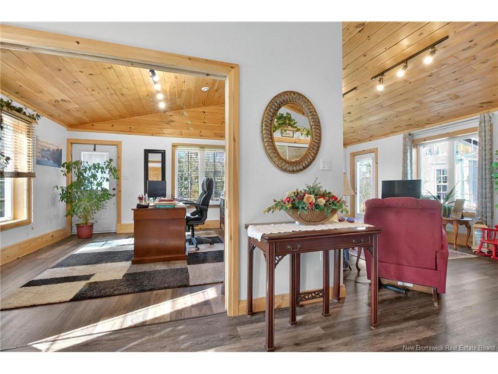 









1937


Melanson

RD,
Lakeville,




NB
E1H 2C6

