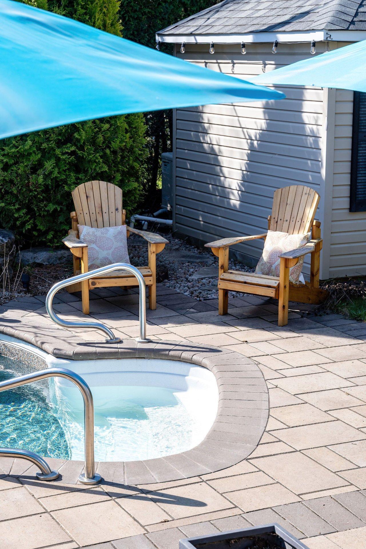 









111


Rue Thibert

,
Saint-Constant,




QC
J5A2S4

