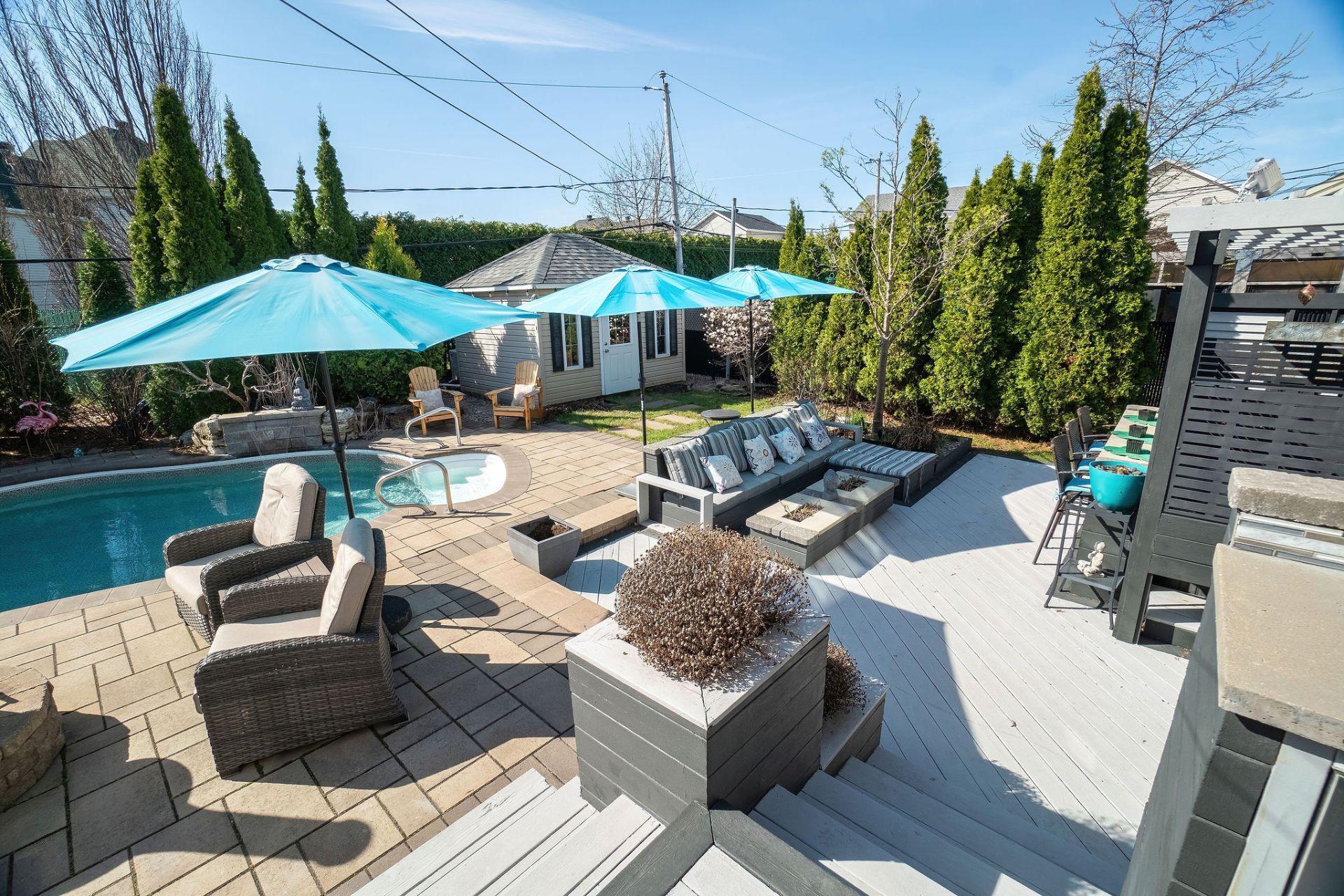 









111


Rue Thibert

,
Saint-Constant,




QC
J5A2S4

