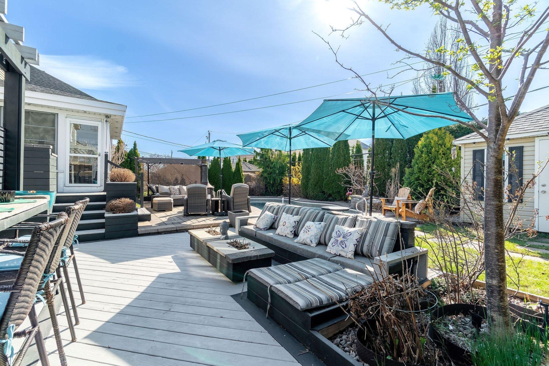 









111


Rue Thibert

,
Saint-Constant,




QC
J5A2S4

