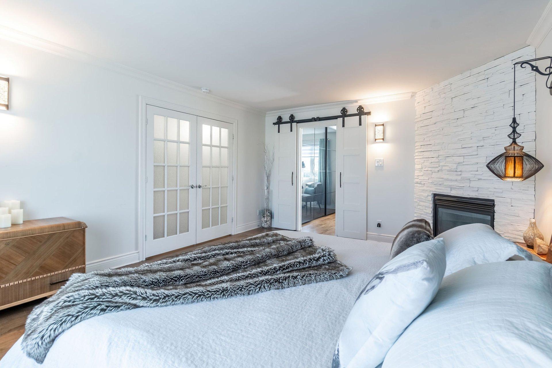 









111


Rue Thibert

,
Saint-Constant,




QC
J5A2S4

