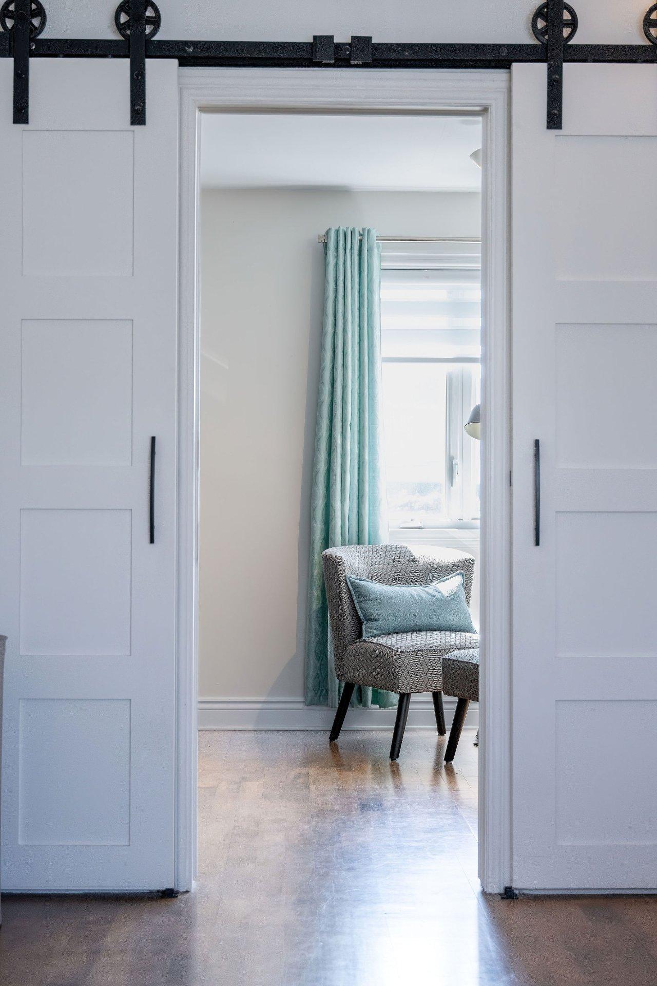 









111


Rue Thibert

,
Saint-Constant,




QC
J5A2S4

