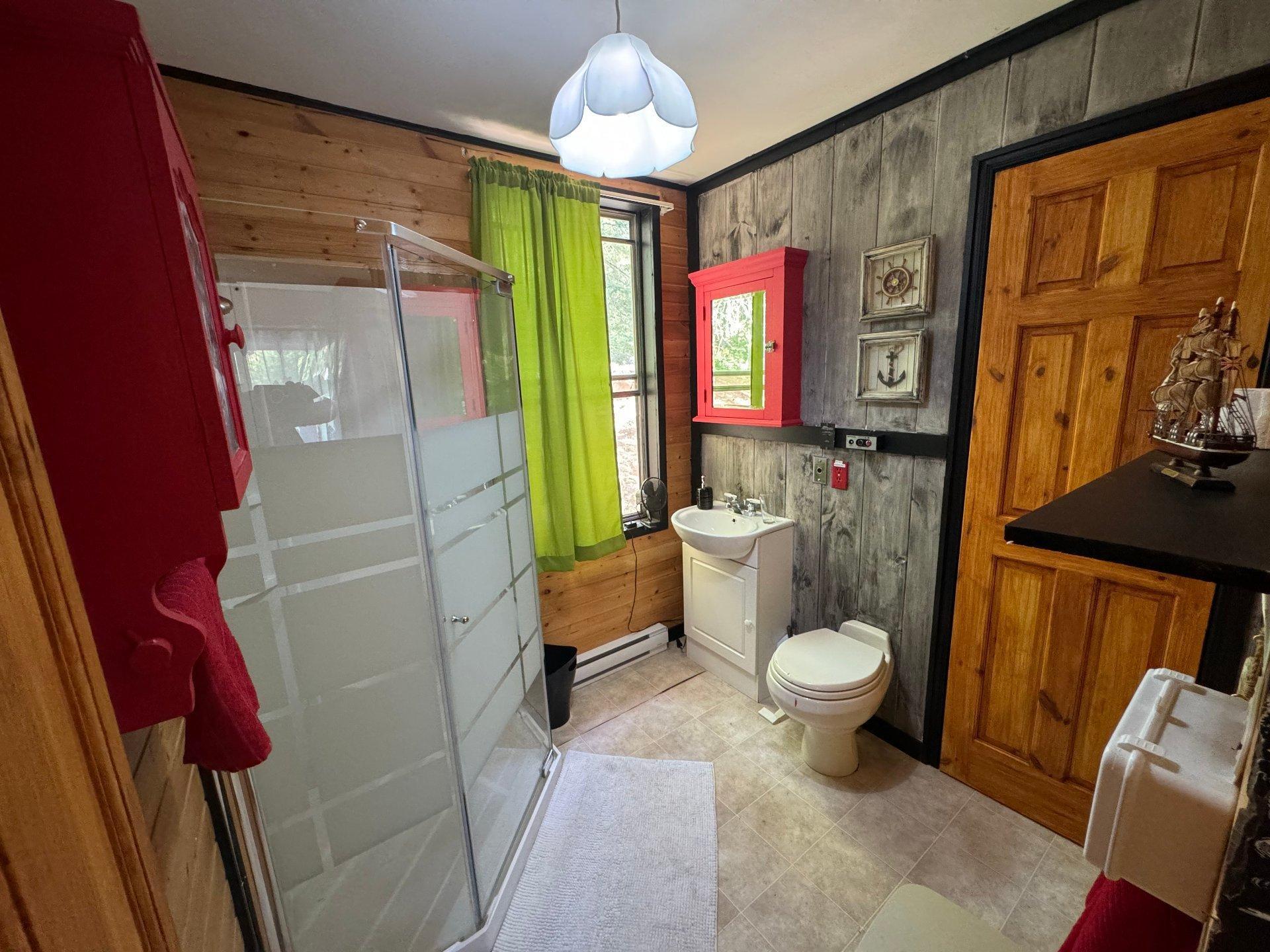 









63


Ch. du Tonnerre

,
Gracefield,




QC
J0X1W0


