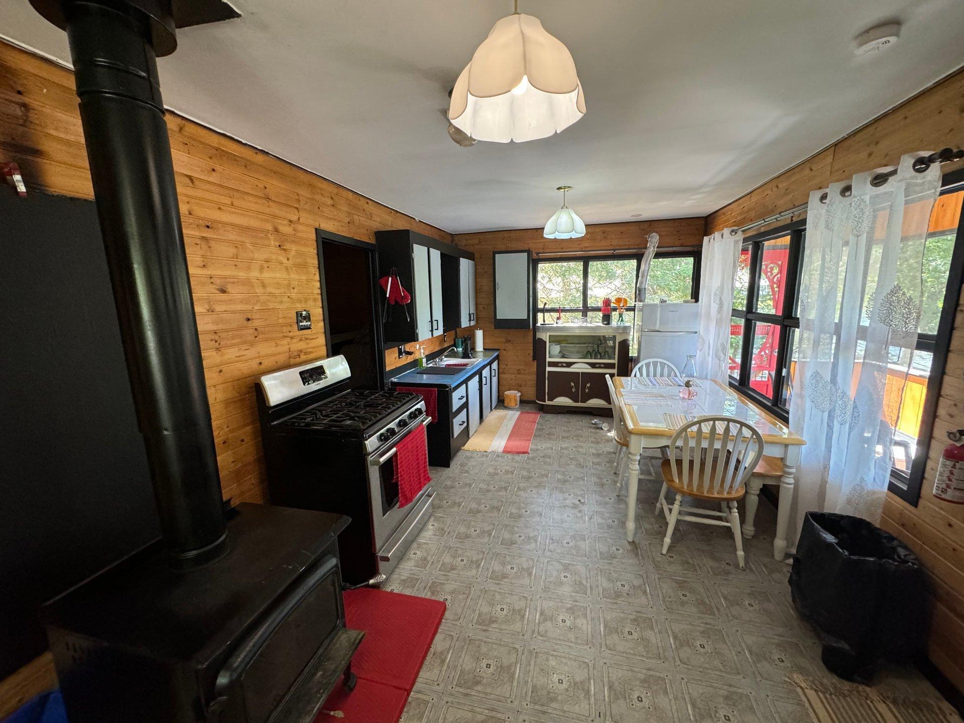 









63


Ch. du Tonnerre

,
Gracefield,




QC
J0X1W0

