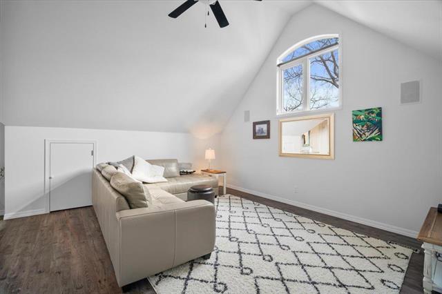









62


4th

AVE,
Gimli,




MB
R0C 1B0

