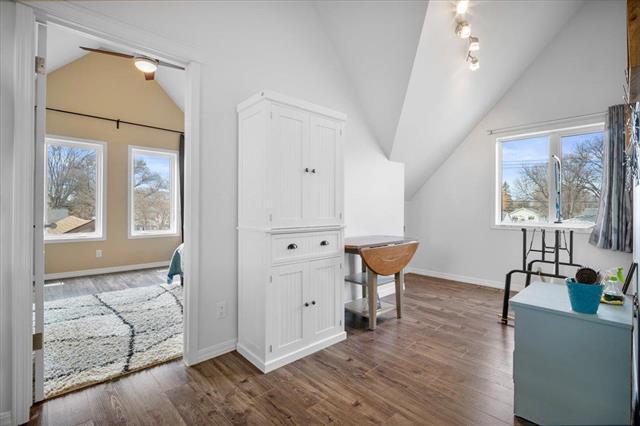 









62


4th

AVE,
Gimli,




MB
R0C 1B0

