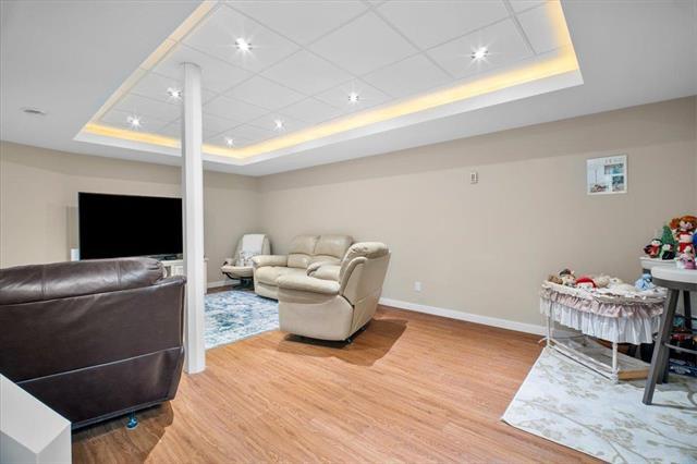 









62


4th

AVE,
Gimli,




MB
R0C 1B0

