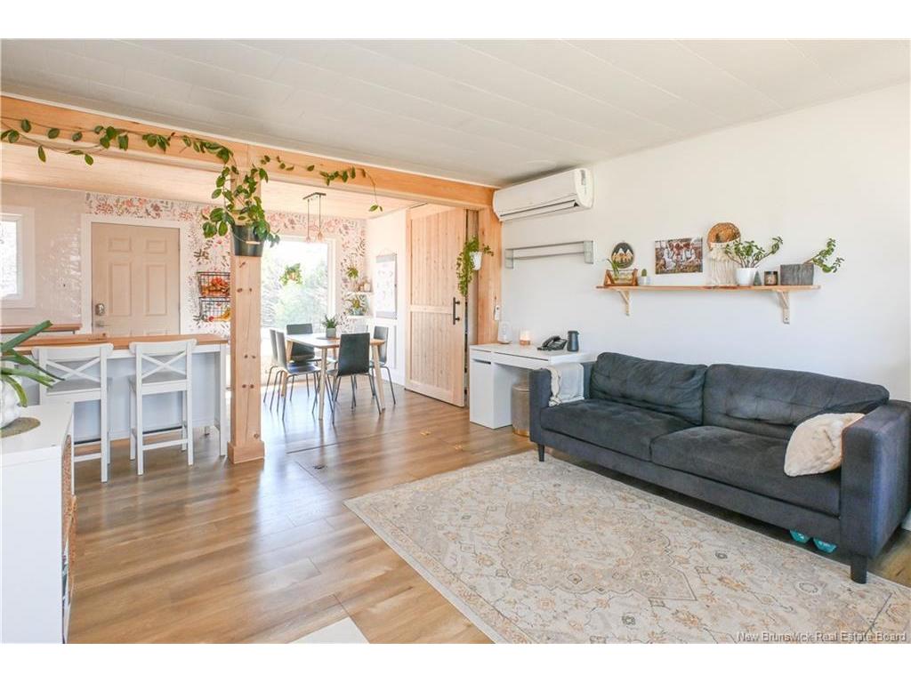 









3180


Alcide

ST,
Tracadie,




NB
E1X 1A5


