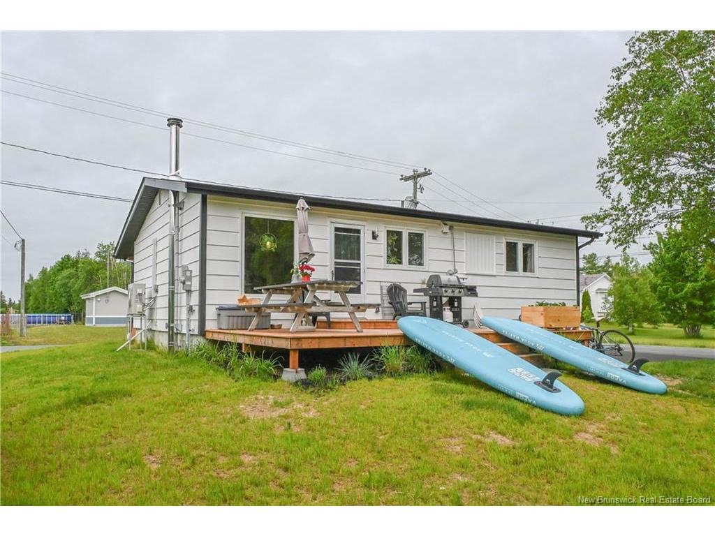 









3180


Alcide

ST,
Tracadie,




NB
E1X 1A5

