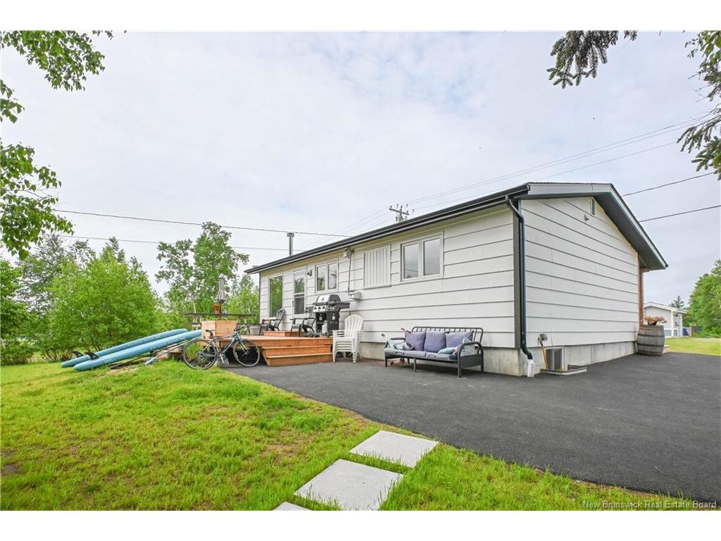 









3180


Alcide

ST,
Tracadie,




NB
E1X 1A5

