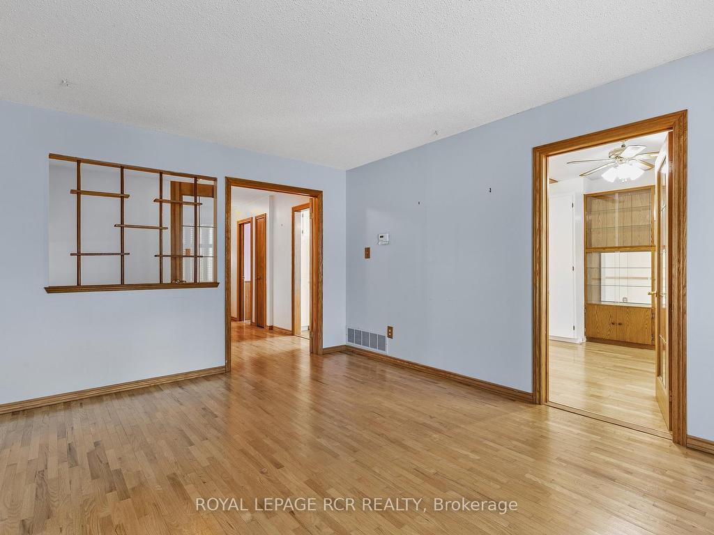 









43


Mitchell

Avenue,
New Tecumseth,




ON
L9R 1C2

