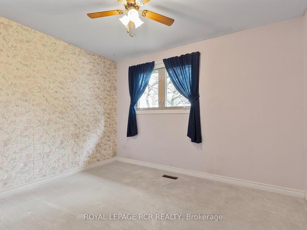 









43


Mitchell

Avenue,
New Tecumseth,




ON
L9R 1C2

