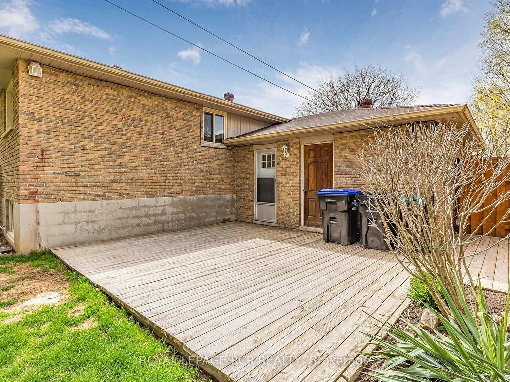 









43


Mitchell

Avenue,
New Tecumseth,




ON
L9R 1C2

