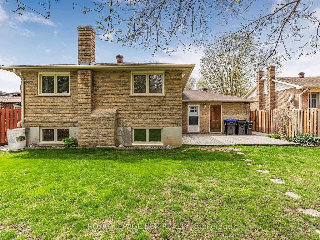 









43


Mitchell

Avenue,
New Tecumseth,




ON
L9R 1C2

