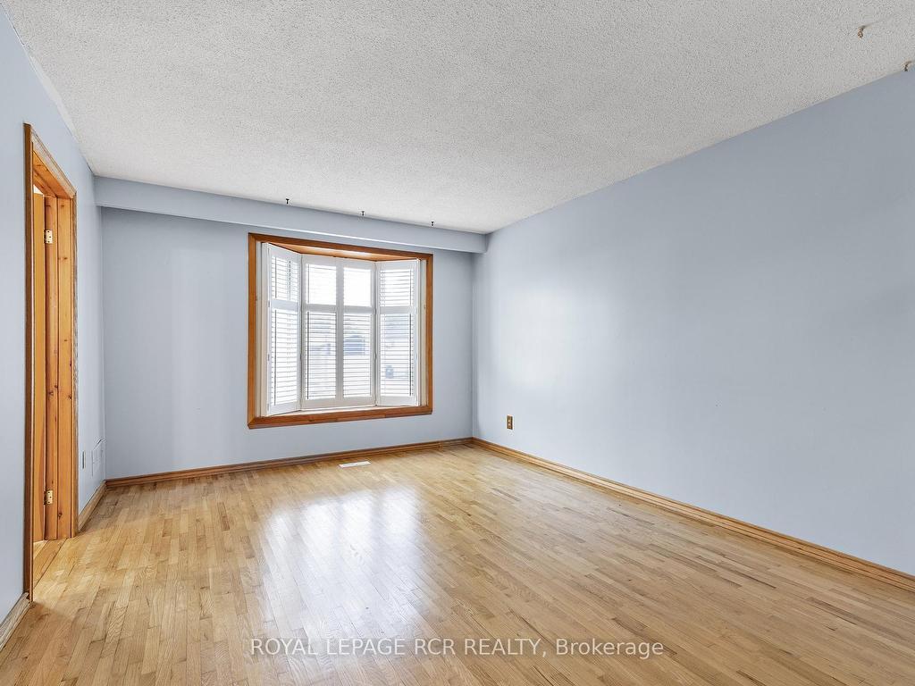 









43


Mitchell

Avenue,
New Tecumseth,




ON
L9R 1C2

