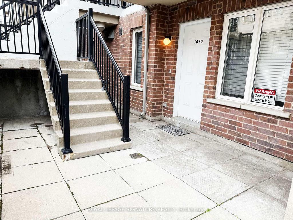 









3045


Finch

Avenue West, 1030,
Toronto,




ON
M9M 0A5

