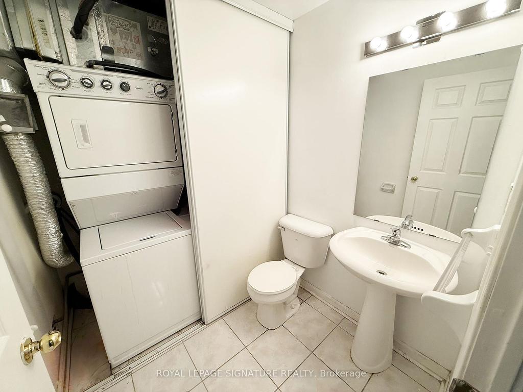 









3045


Finch

Avenue West, 1030,
Toronto,




ON
M9M 0A5

