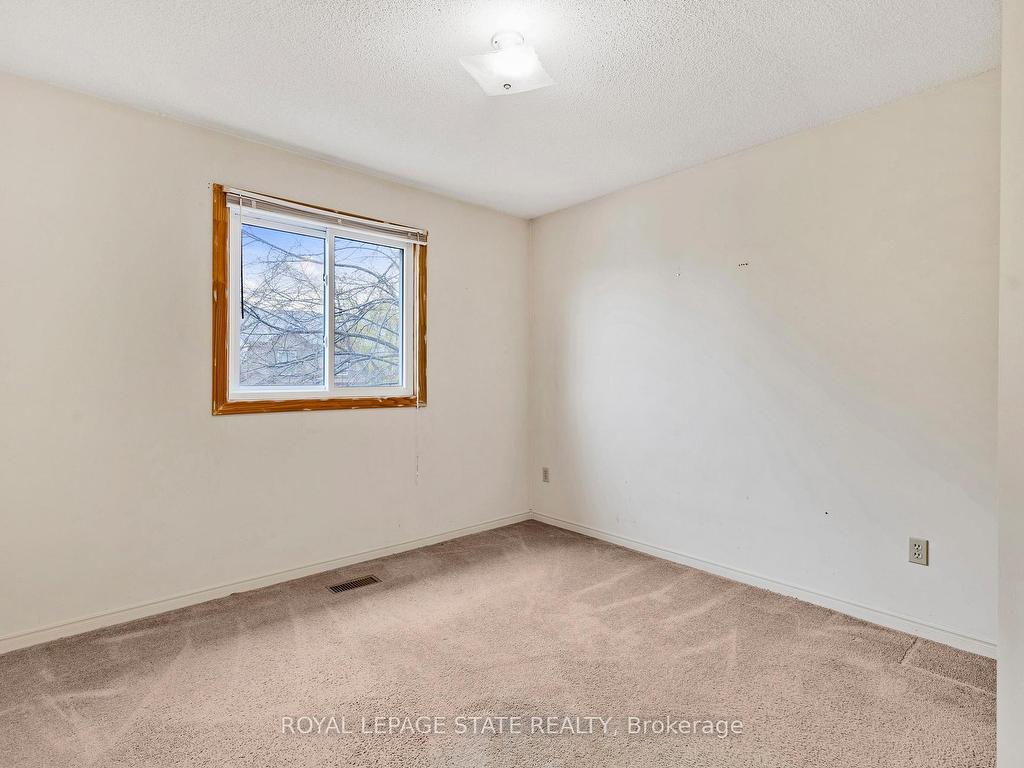 









618


Barton

Street, 21,
Hamilton,




ON
L8E 4X3

