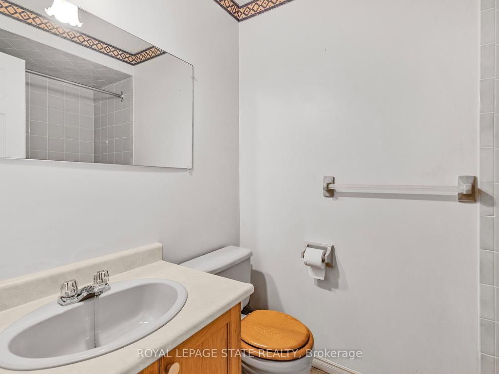 









618


Barton

Street, 21,
Hamilton,




ON
L8E 4X3

