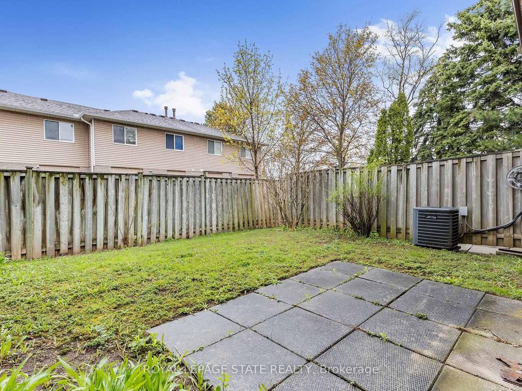 









618


Barton

Street, 21,
Hamilton,




ON
L8E 4X3

