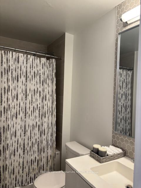 









2520


Eglinton

Avenue West, 1207,
Mississauga,




ON
L5M 0Y4

