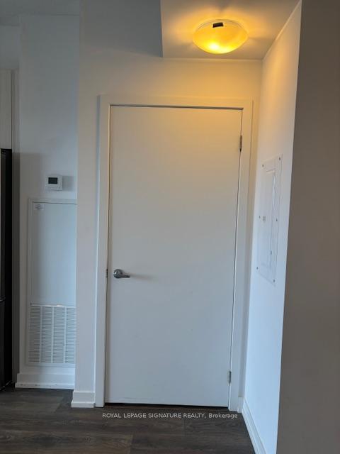 









2520


Eglinton

Avenue West, 1207,
Mississauga,




ON
L5M 0Y4

