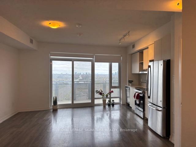









2520


Eglinton

Avenue West, 1207,
Mississauga,




ON
L5M 0Y4

