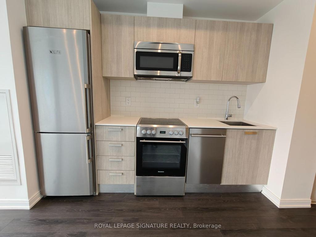 









42


Charles

Street East, 1608,
Toronto,




ON
M4Y 0B7

