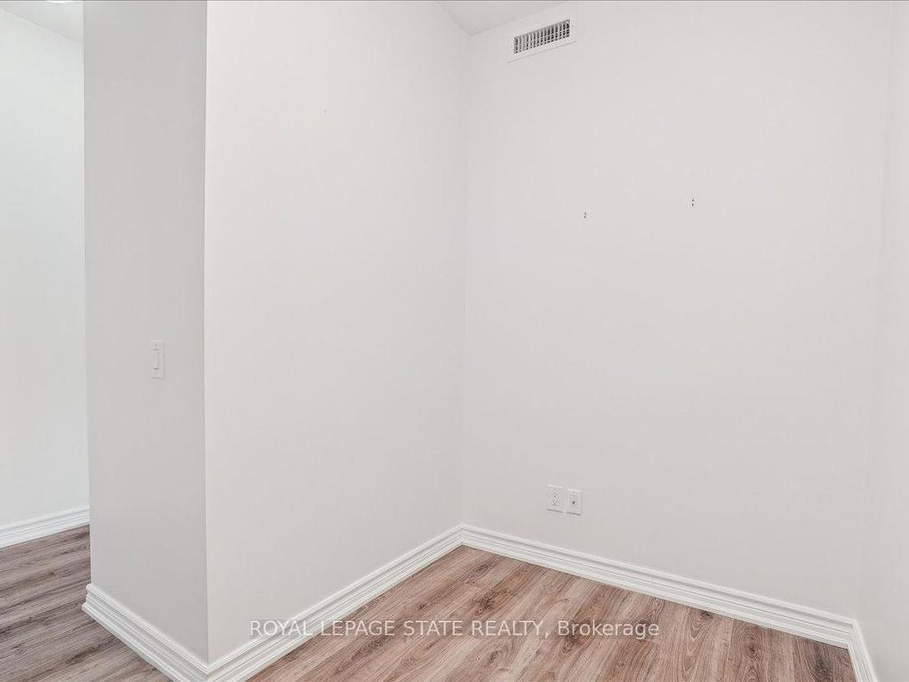 









40


Esplanade

Lane, 401,
Grimsby,




ON
L3M 0G9

