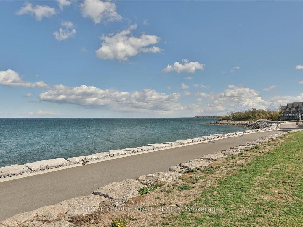 









40


Esplanade

Lane, 401,
Grimsby,




ON
L3M 0G9

