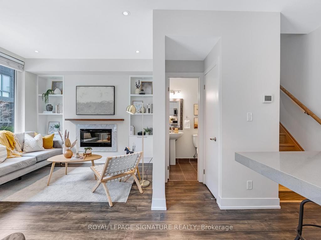 









46


Curzon

Street, 315,
Toronto,




ON
M4M 0C2

