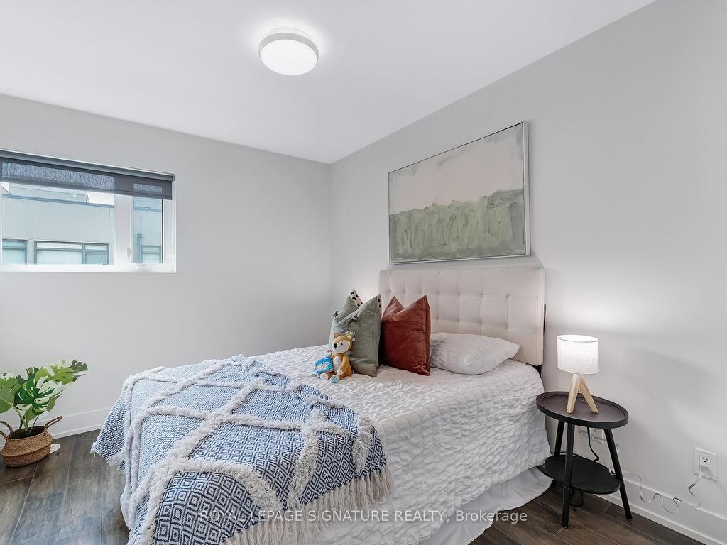 









46


Curzon

Street, 315,
Toronto,




ON
M4M 0C2

