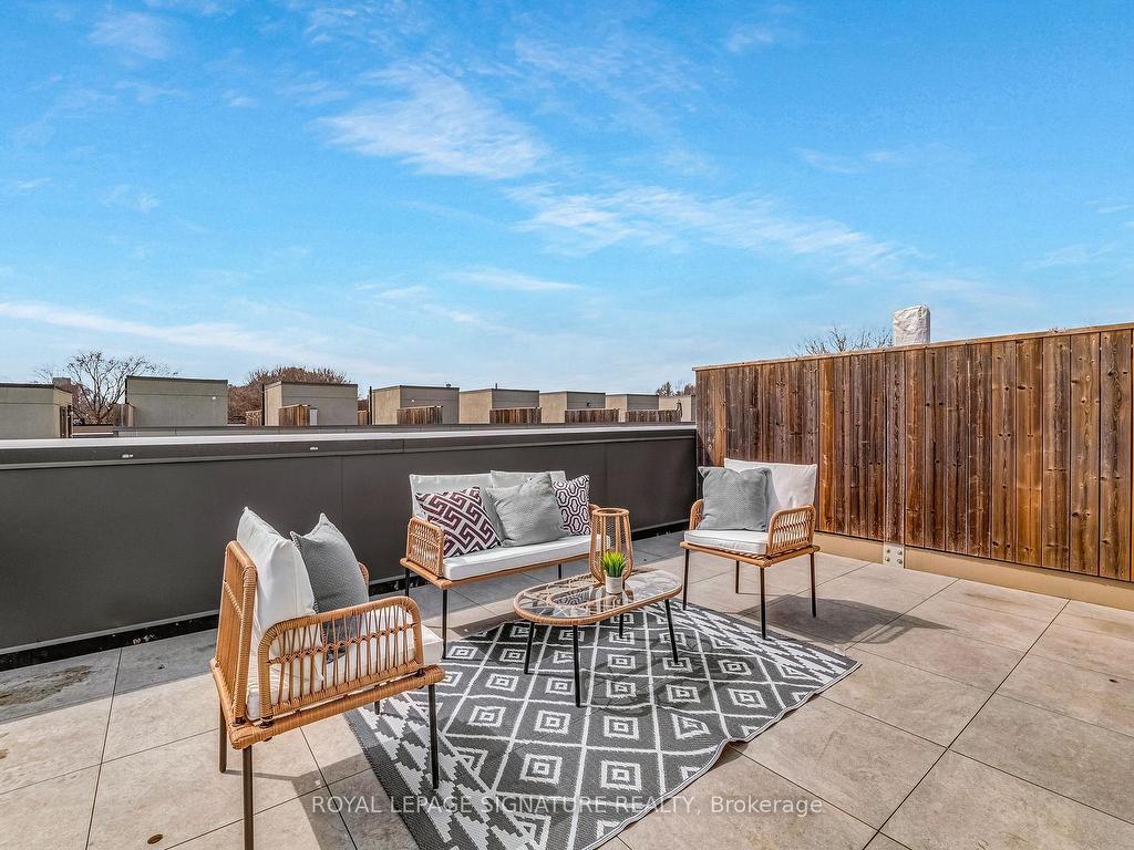









46


Curzon

Street, 315,
Toronto,




ON
M4M 0C2

