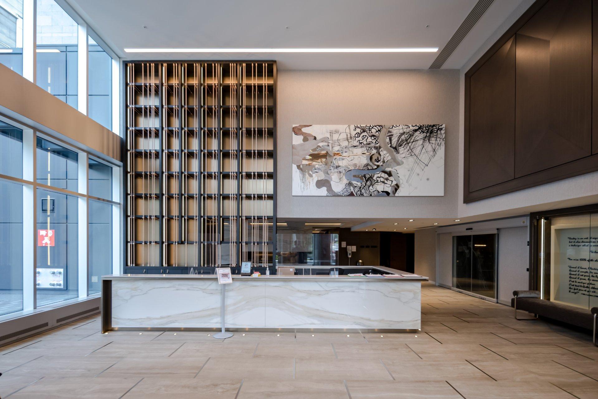 









1288


Rue St-Antoine O.

, TH09,
Montréal (Ville-Marie),




QC
H3X0C6

