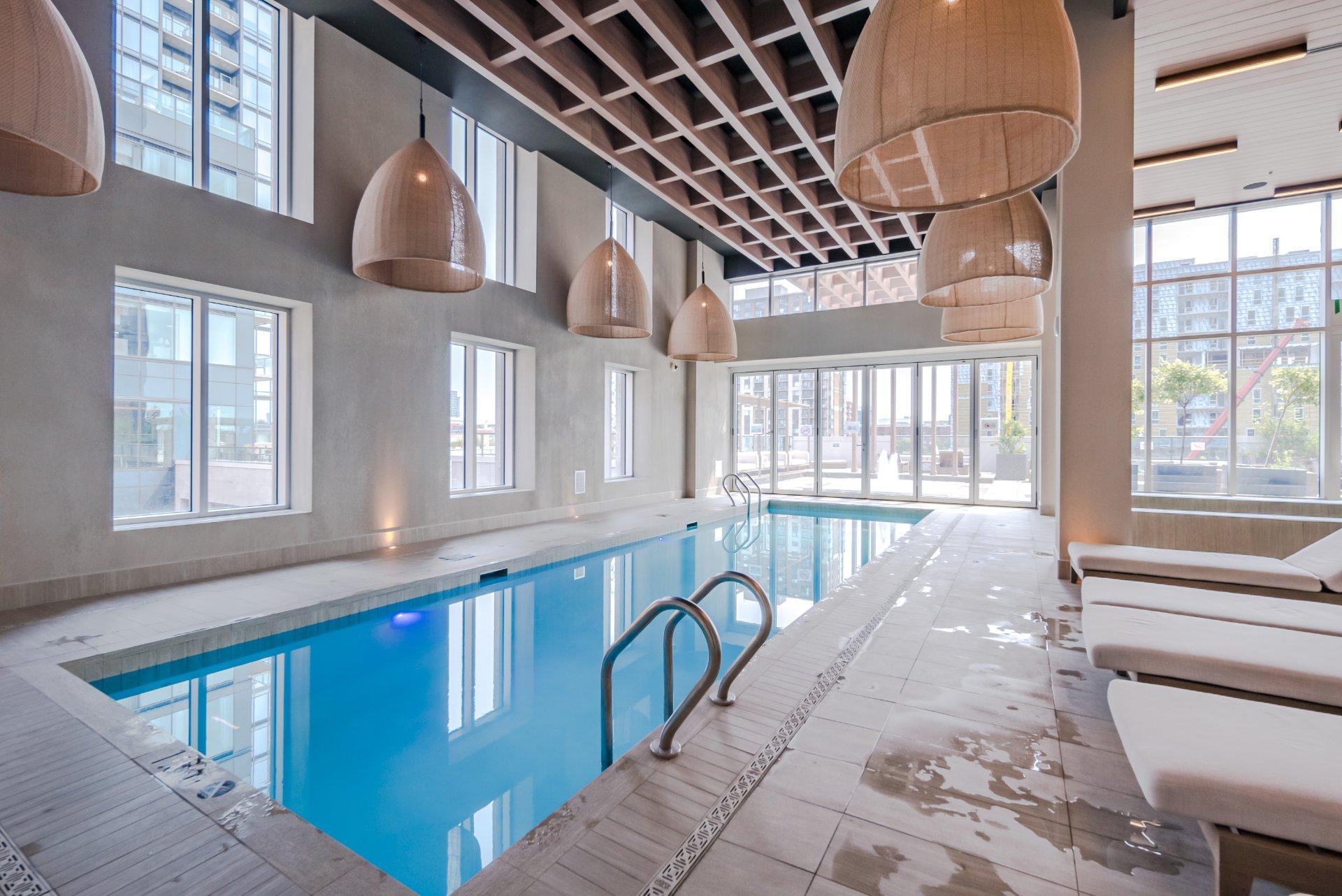 









1288


Rue St-Antoine O.

, TH09,
Montréal (Ville-Marie),




QC
H3X0C6

